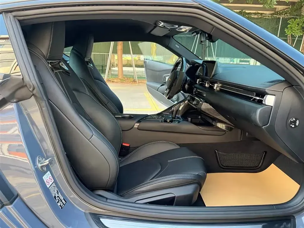 2022 Toyota Supra 2.0T 197HP L4 8AT,autocango,china used car exporter,china ev exporter,chinese used car exporter,chinese used ev exporter