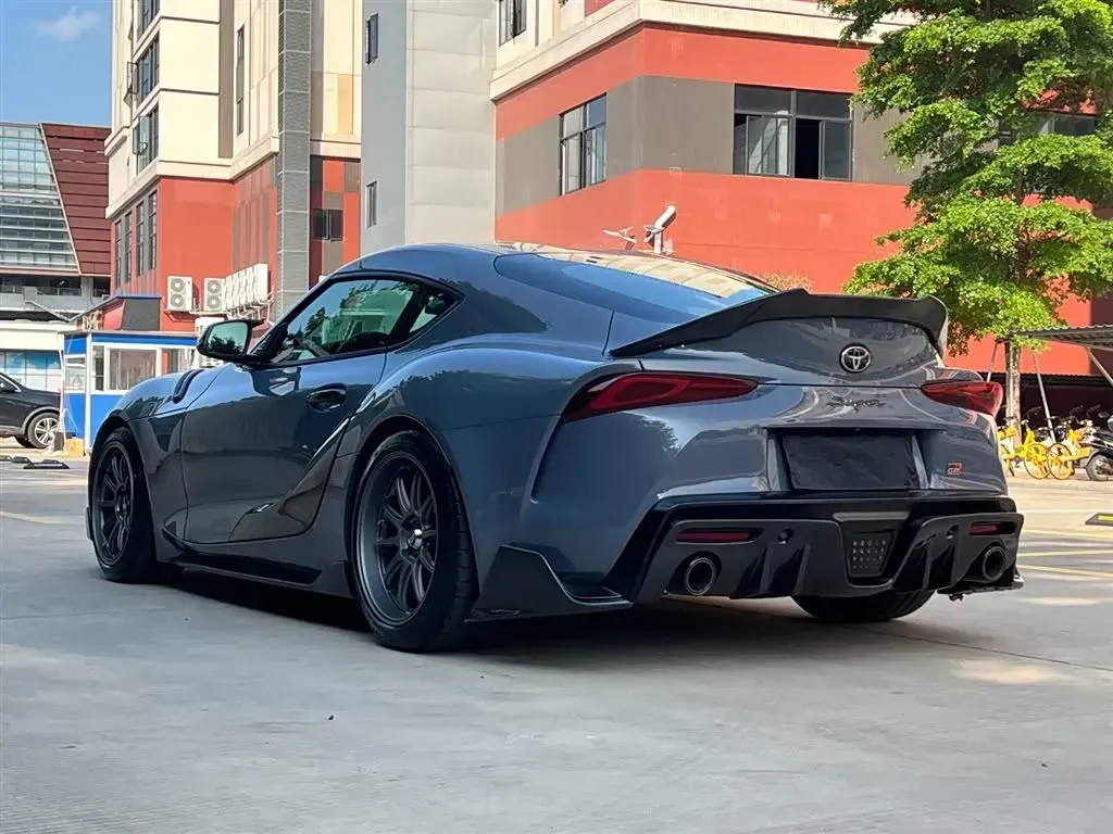 2022 Toyota Supra 2.0T 197HP L4 8AT,autocango,china used car exporter,china ev exporter,chinese used car exporter,chinese used ev exporter