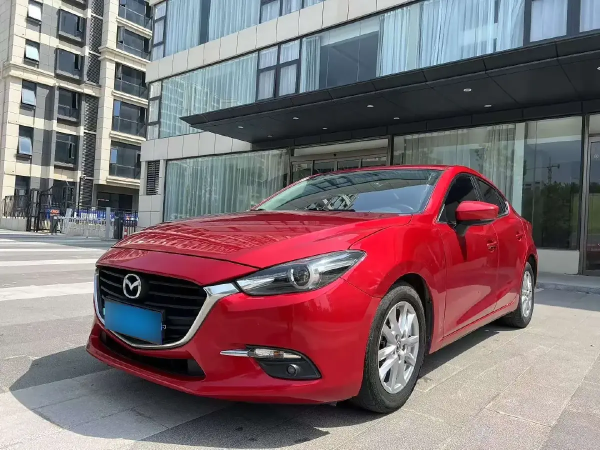 2017 Mazda 3 Axela 1.5L 117HP L4 6AT
