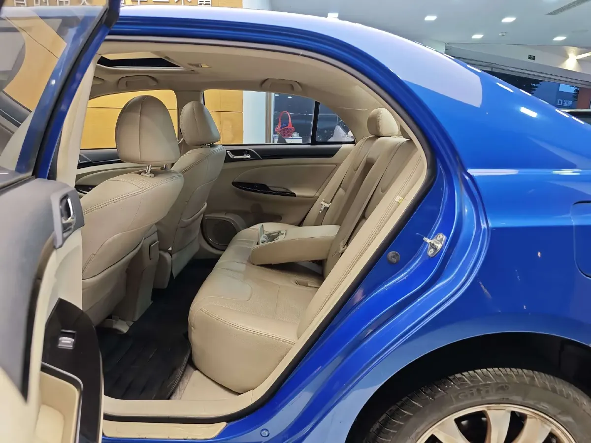 2012 BYD SuRui 1.5T 154HP L4 6DCT,autocango,china used car exporter,china ev exporter,chinese used car exporter,chinese used ev exporter