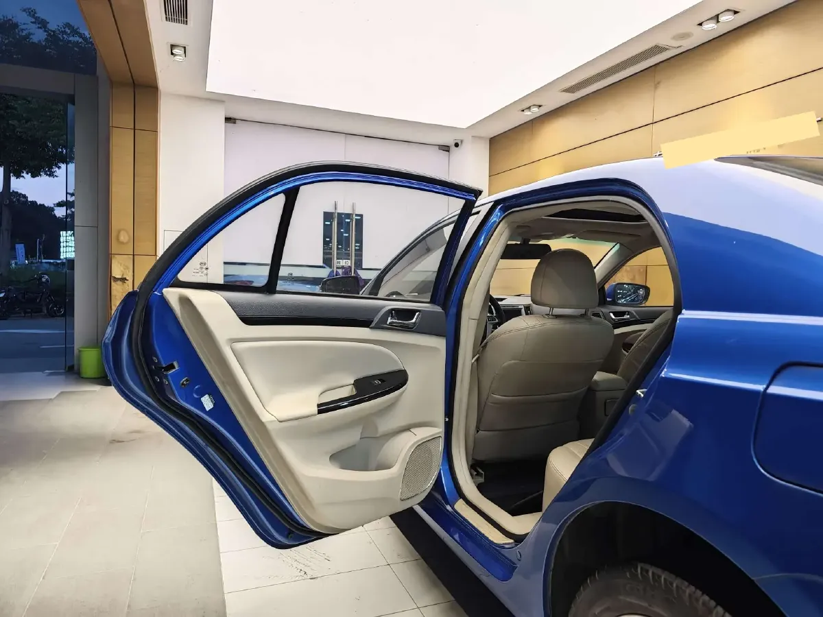 2012 BYD SuRui 1.5T 154HP L4 6DCT,autocango,china used car exporter,china ev exporter,chinese used car exporter,chinese used ev exporter