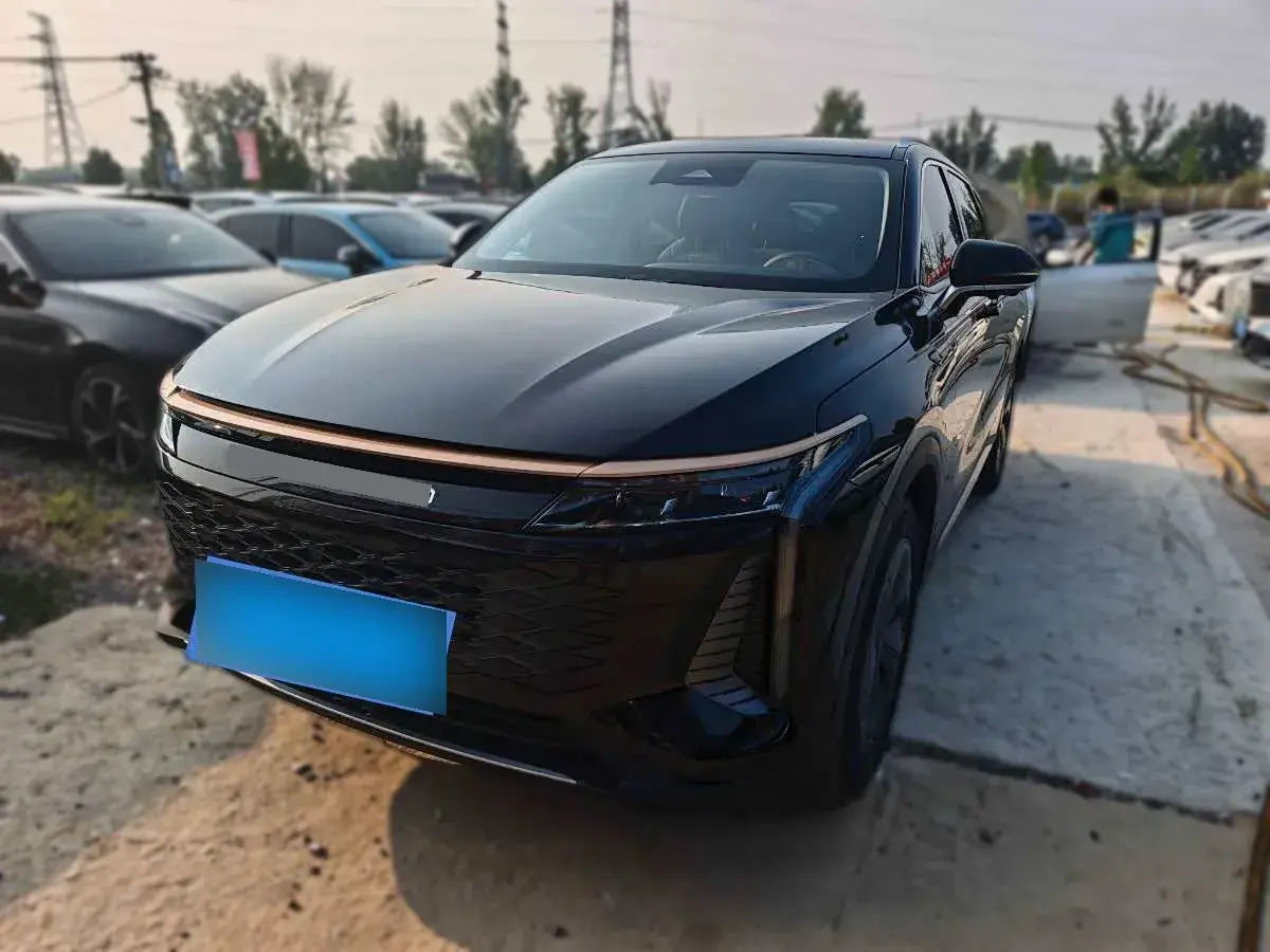 2023 Exceed RX 2.0T 261HP L4 7DCT