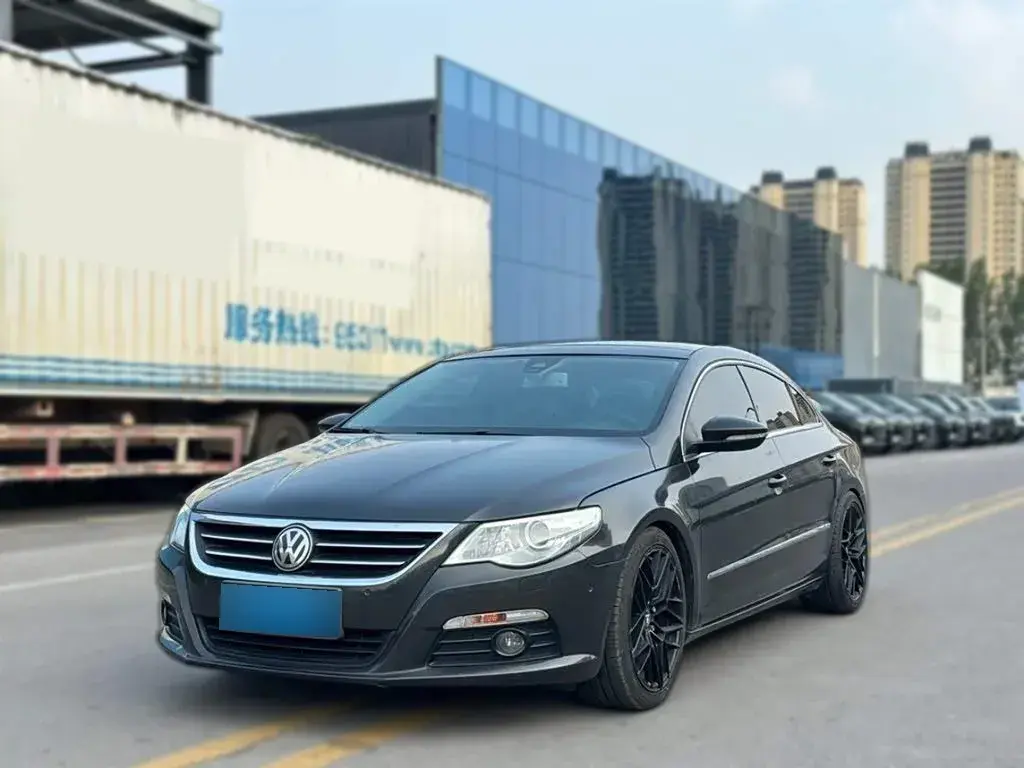 2011 Volkswagen CC 2.0T 200HP L4 6DCT