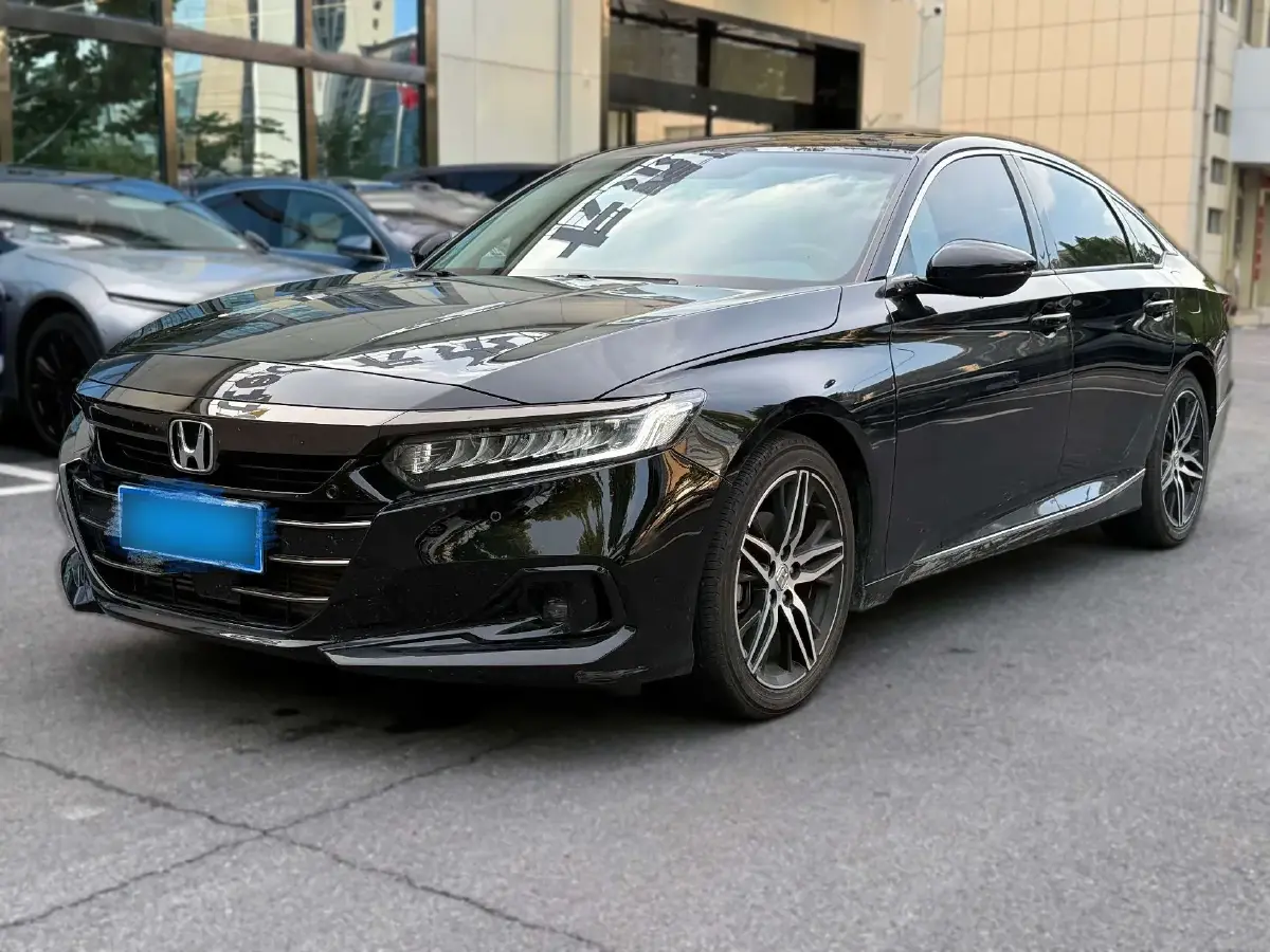 2022 Honda Accord 1.5T 194HP L4 CVT