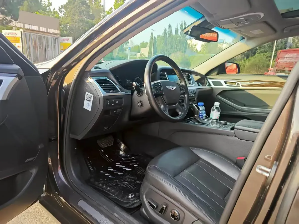 2015 Hyundai Cenesis 3.0L 257HP V6 8AT,autocango,china used car exporter,china ev exporter,chinese used car exporter,chinese used ev exporter