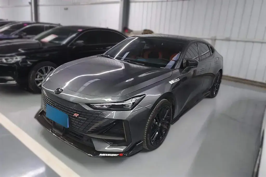 2022 ChangAn UNI-V 1.5T 188HP L4 7DCT