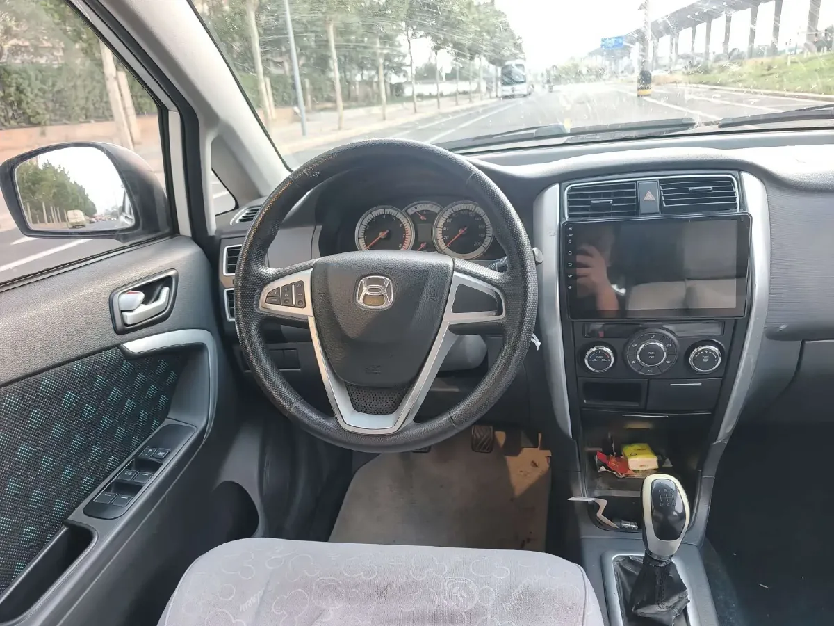 2014 Suzuki Liana A6 1.4L 101HP L4 5MT,autocango,china used car exporter,china ev exporter,chinese used car exporter,chinese used ev exporter