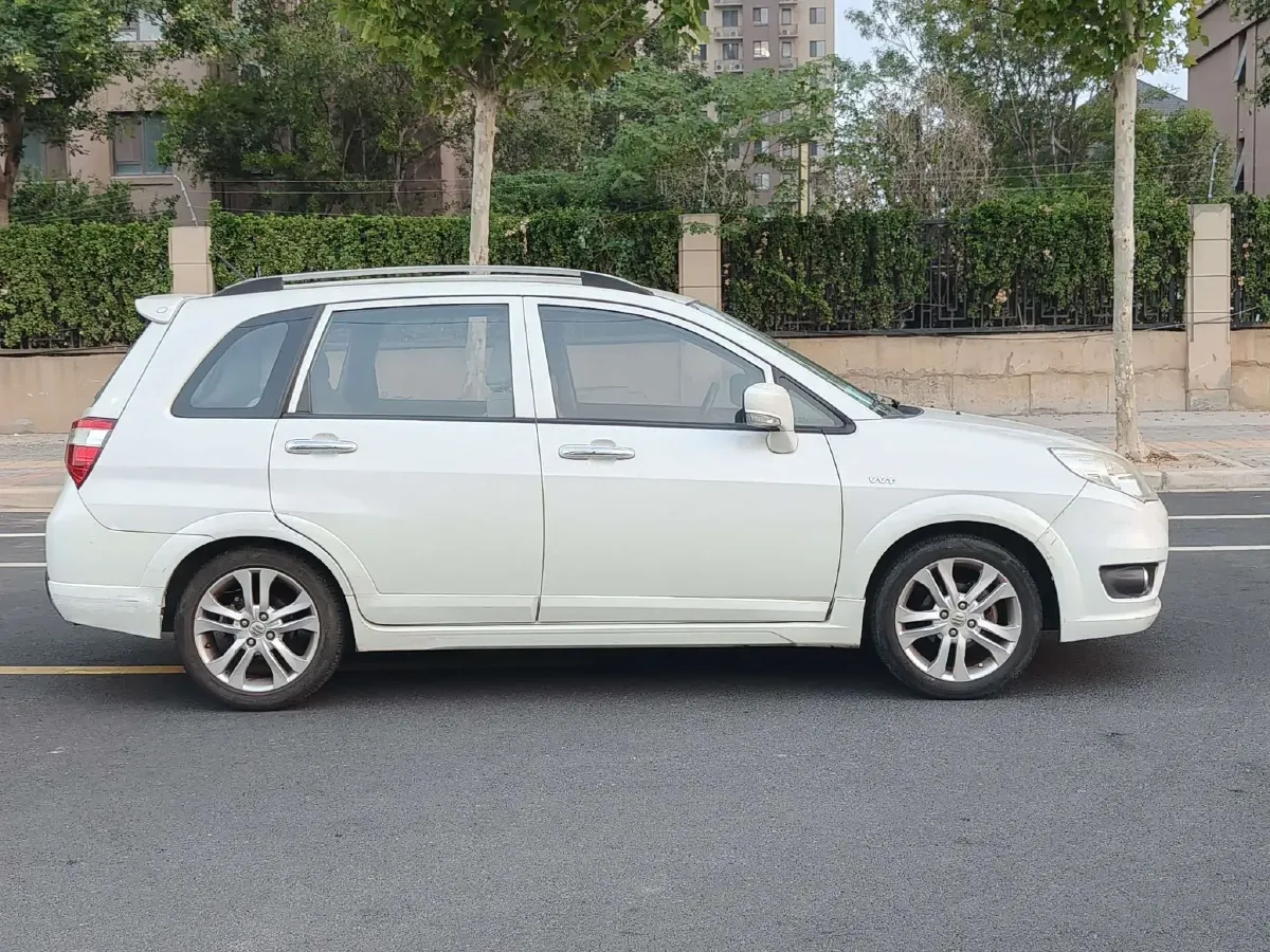 2014 Suzuki Liana A6 1.4L 101HP L4 5MT,autocango,china used car exporter,china ev exporter,chinese used car exporter,chinese used ev exporter