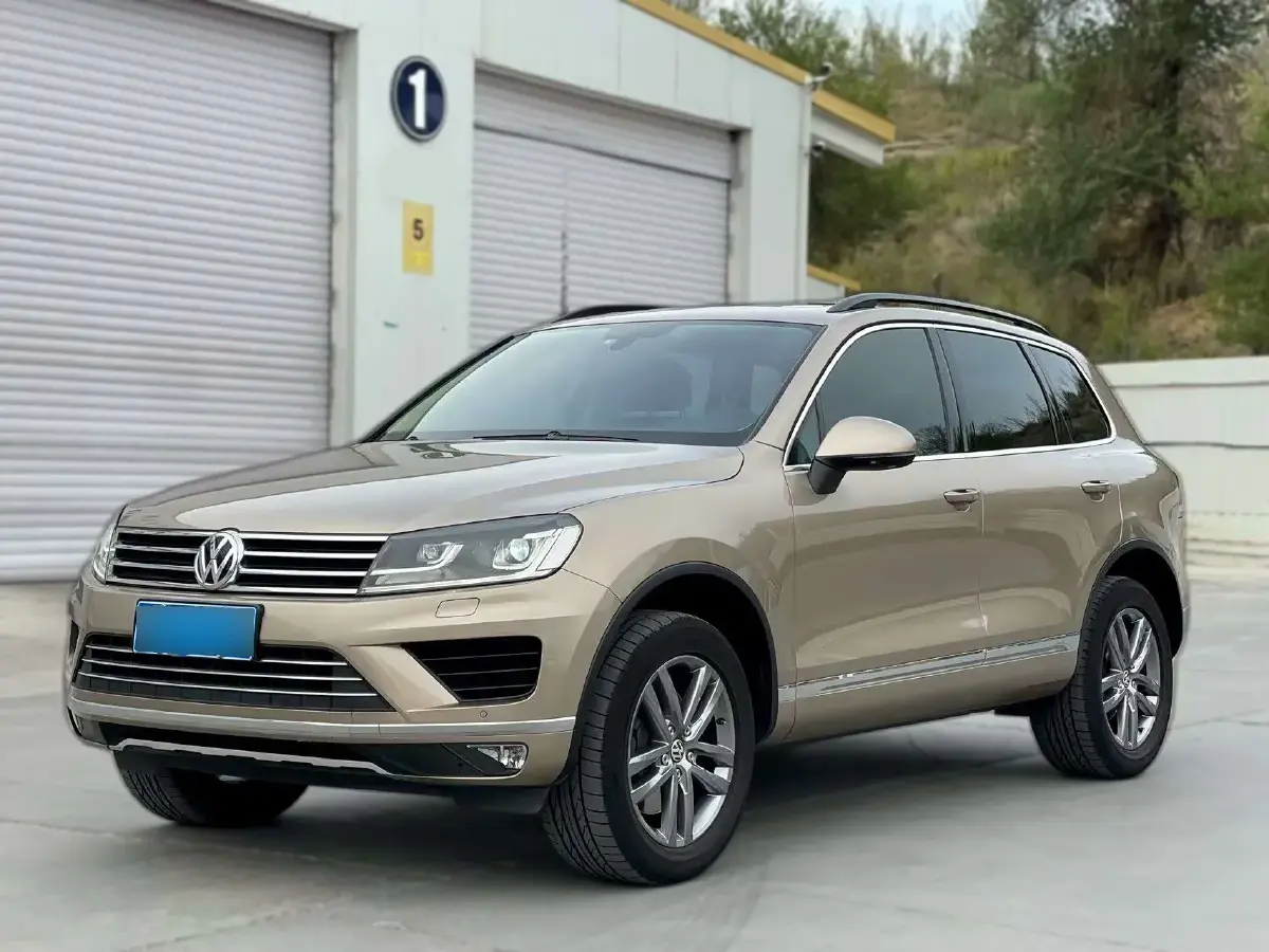 2017 Volkswagen Touareg 3.0T 320HP V6 8AT
