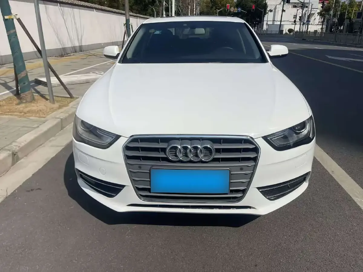 2016 Audi A4L 2.0T 180HP L4 CVT