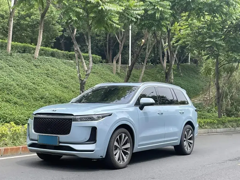 2020 Li ONE Range Extended 131HP REEV 40.5KWH