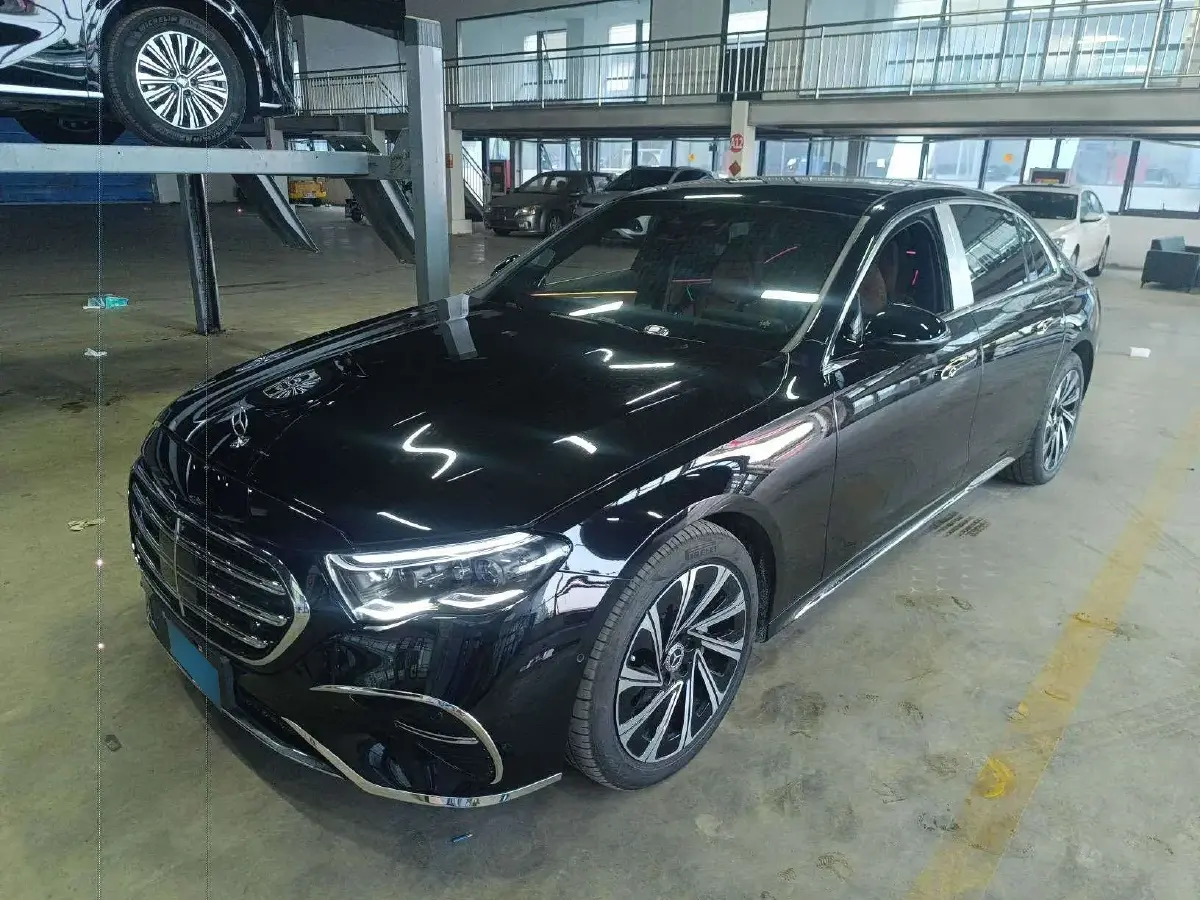 2025 Mercedes-Benz E Class 2.0T 258HP L4 9AT