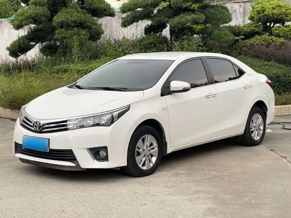 2017 Toyota Corolla 1.6L 122HP L4 CVT
