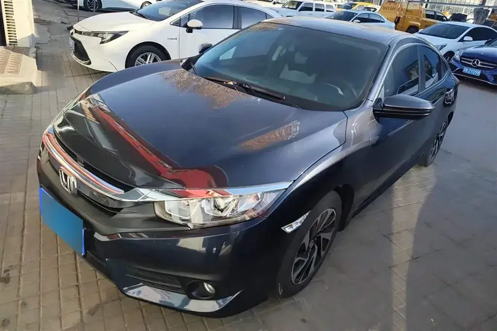 2016 Honda Civic 1.5T 177HP L4 CVT