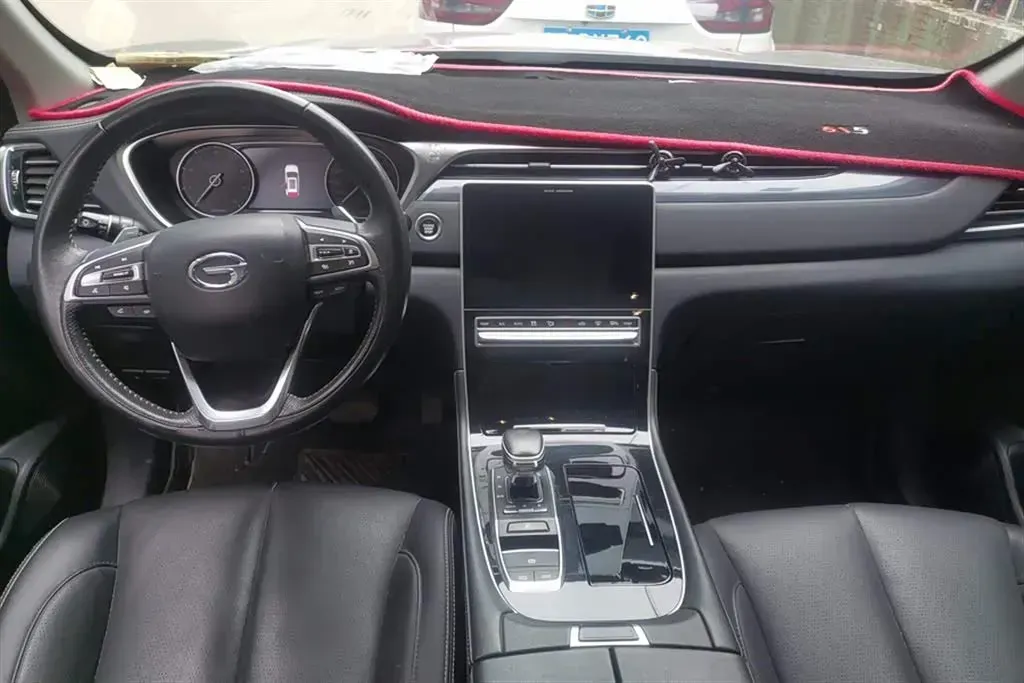 2020 GAC Trumpchi GS5 1.5T 169HP L4 6AT,autocango,china used car exporter,china ev exporter,chinese used car exporter,chinese used ev exporter