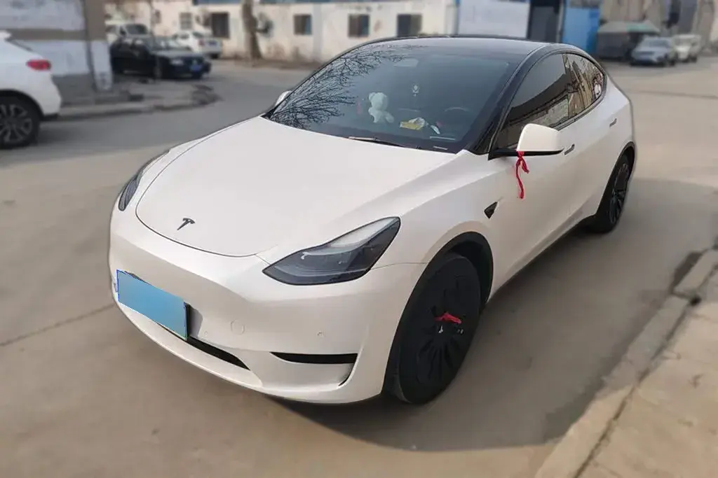 2022 Tesla Model Y BEV 60KWH