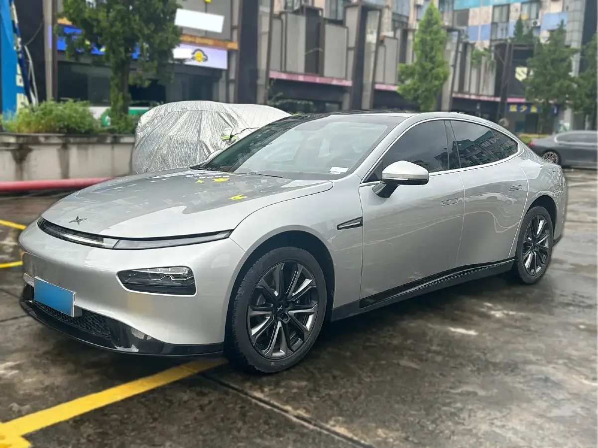 2022 Xpeng P7 BEV 70.8KWH