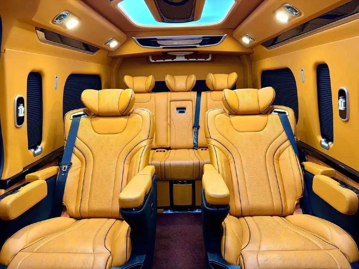 2024 Century Century 3.5L 262HP V6 E-CVT PHEV 18.1KWH,autocango,china used car exporter,china ev exporter,chinese used car exporter,chinese used ev exporter