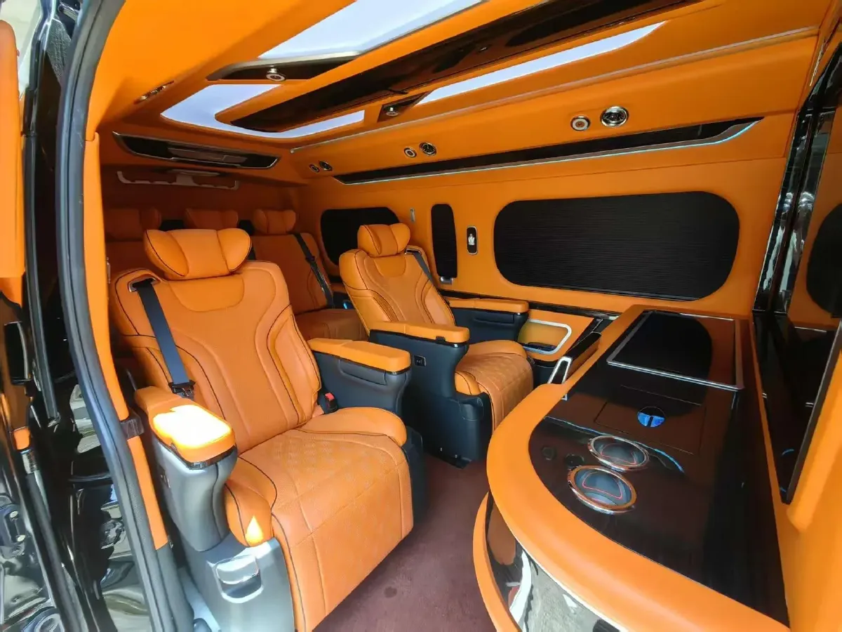 2024 Century Century 3.5L 262HP V6 E-CVT PHEV 18.1KWH,autocango,china used car exporter,china ev exporter,chinese used car exporter,chinese used ev exporter