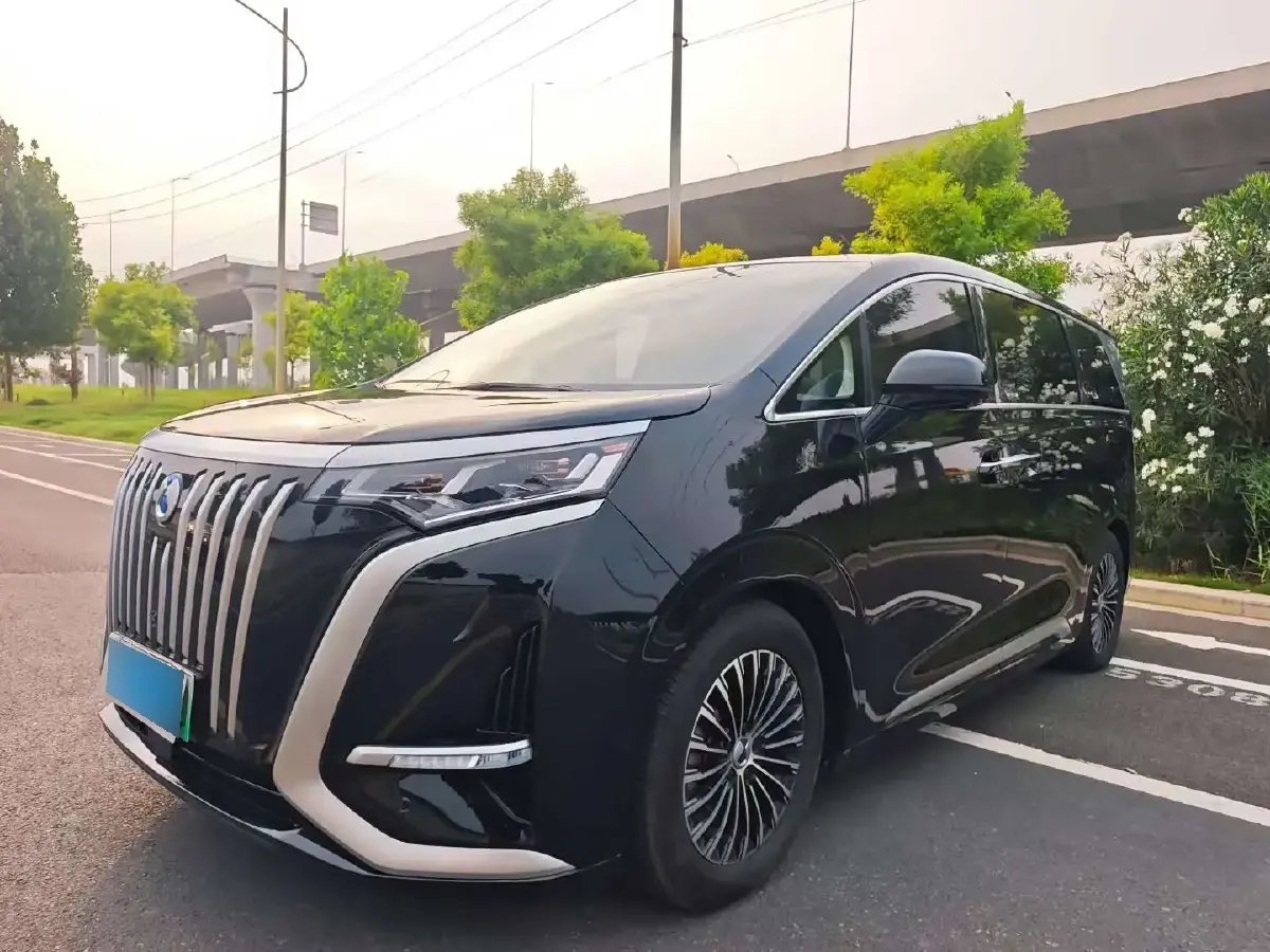 2022 Denza D9 BEV 103.36KWH