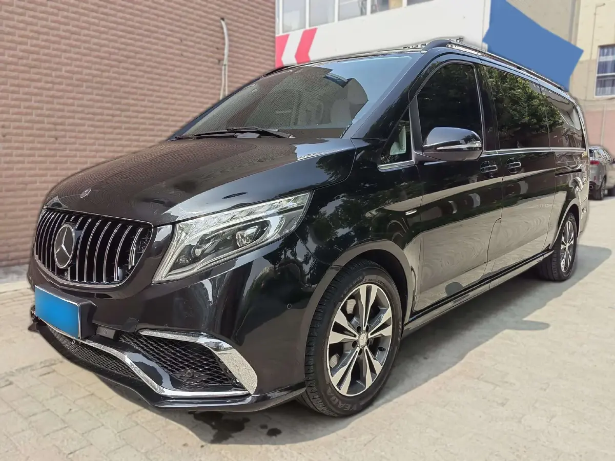 2016 Mercedes-Benz V Class 2.0T 211HP L4 7AT