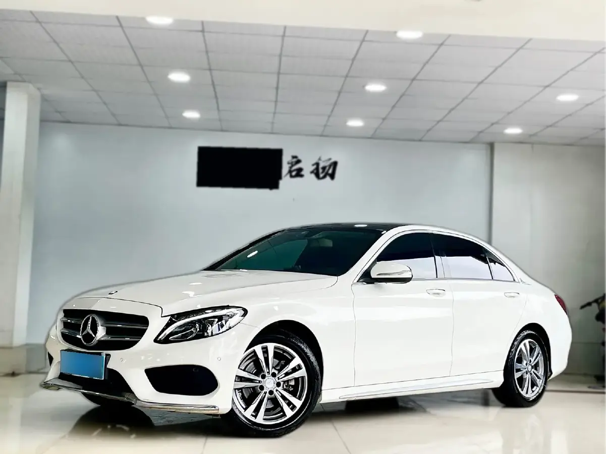 2017 Mercedes-Benz C Class 2.0T 184HP L4 7AT