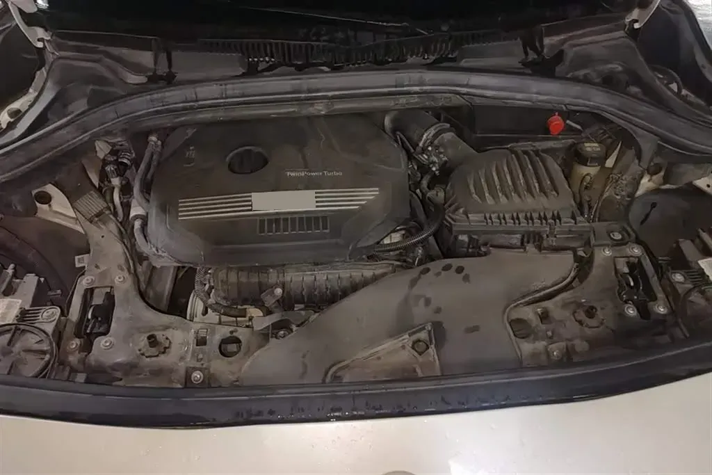 2019 BMW 2 Series SUV 1.5T 140HP L3 7DCT,autocango,china used car exporter,china ev exporter,chinese used car exporter,chinese used ev exporter