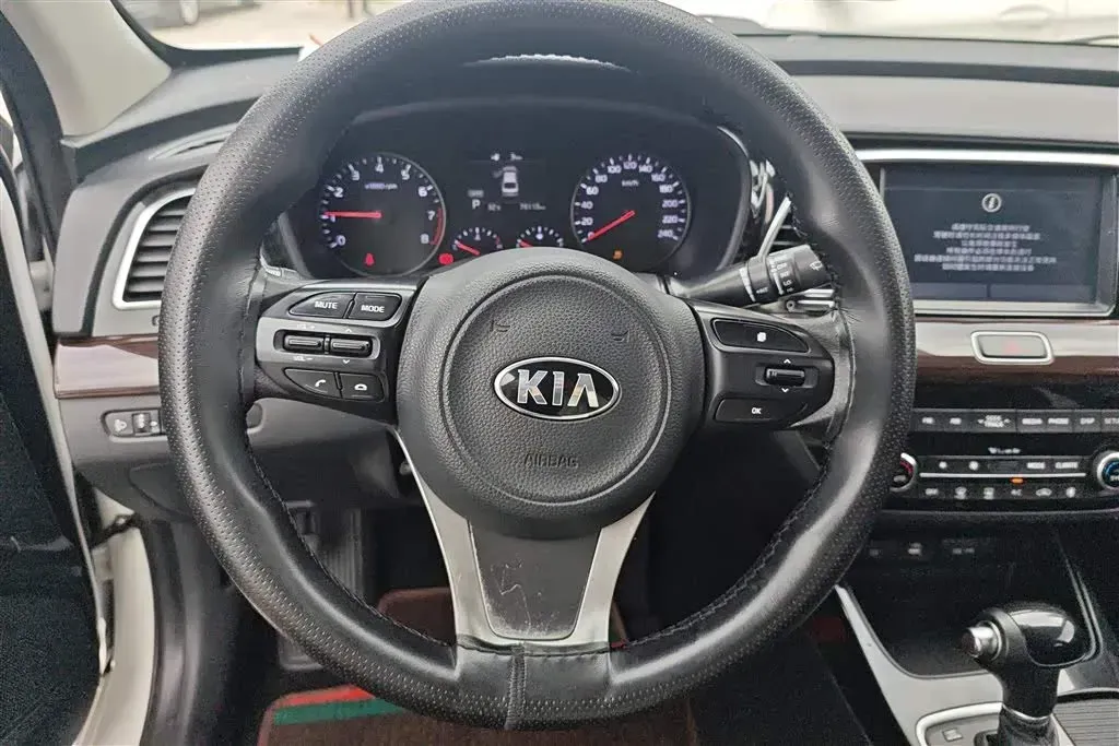 2017 Kia Cachet 1.8L 143HP L4 6AT,autocango,china used car exporter,china ev exporter,chinese used car exporter,chinese used ev exporter
