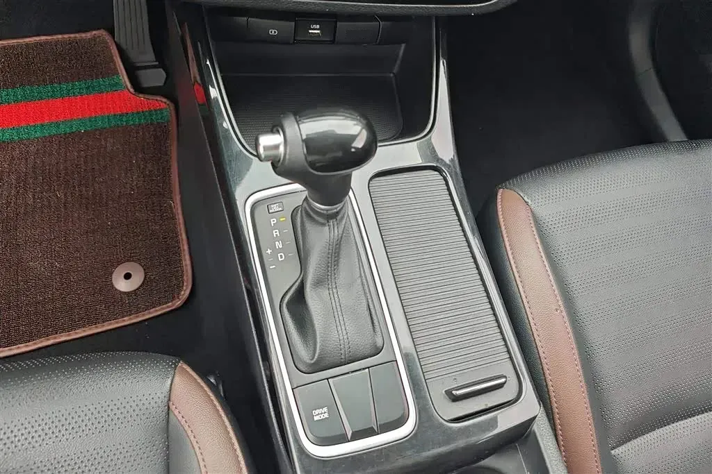 2017 Kia Cachet 1.8L 143HP L4 6AT,autocango,china used car exporter,china ev exporter,chinese used car exporter,chinese used ev exporter