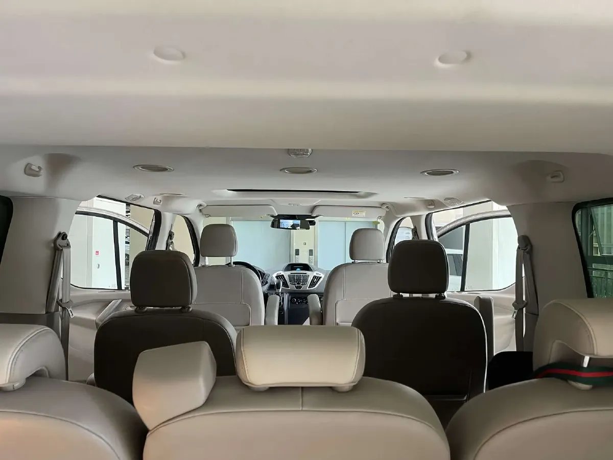 2017 Ford Tourneo 2.0T 203HP L4 6AT,autocango,china used car exporter,china ev exporter,chinese used car exporter,chinese used ev exporter