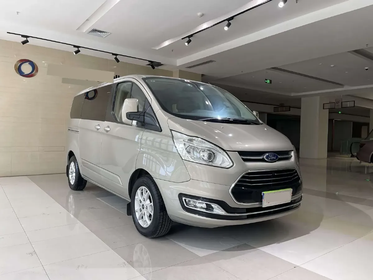 2017 Ford Tourneo 2.0T 203HP L4 6AT,autocango,china used car exporter,china ev exporter,chinese used car exporter,chinese used ev exporter