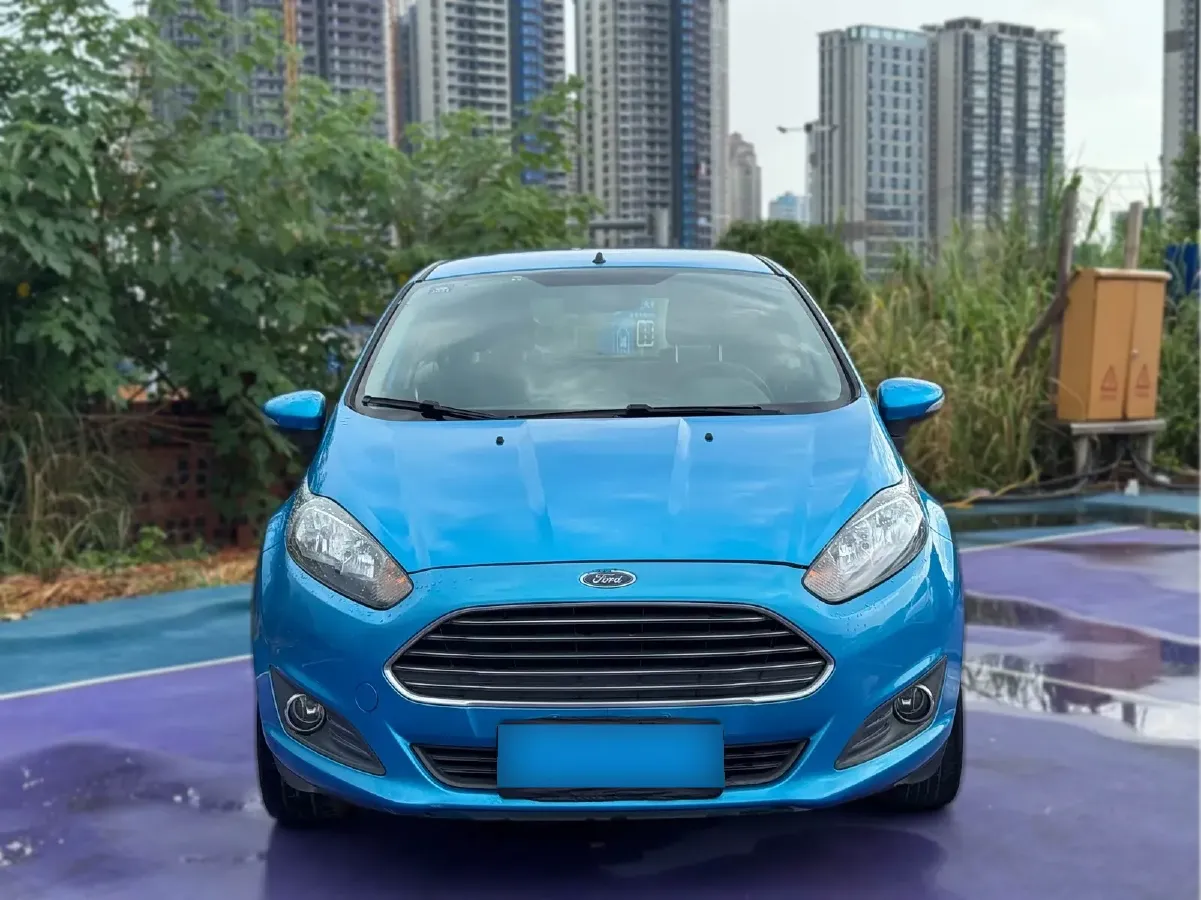 2013 Ford Fiesta 1.5L 110HP L4 6DCT,autocango,china used car exporter,china ev exporter,chinese used car exporter,chinese used ev exporter