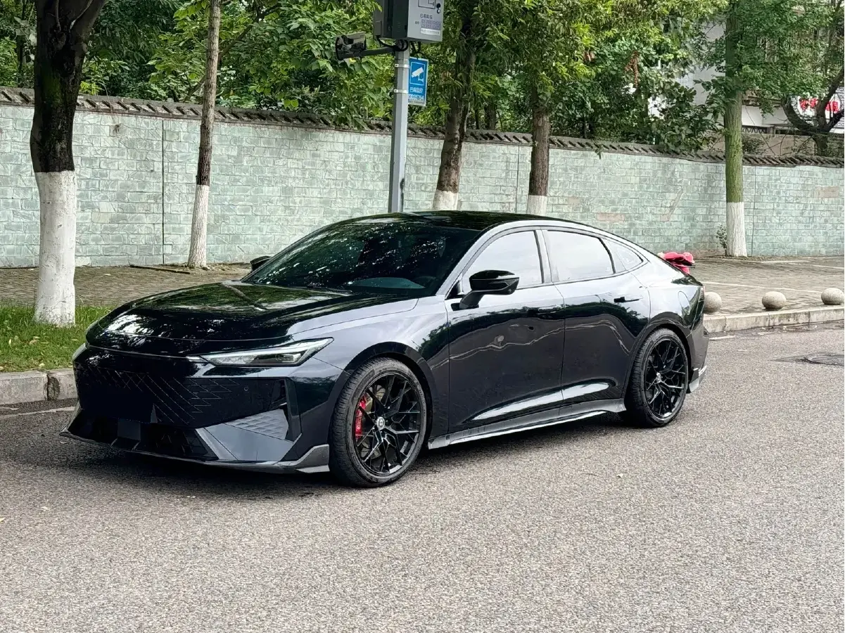 2024 ChangAn UNI-V 1.5T 188HP L4 7DCT