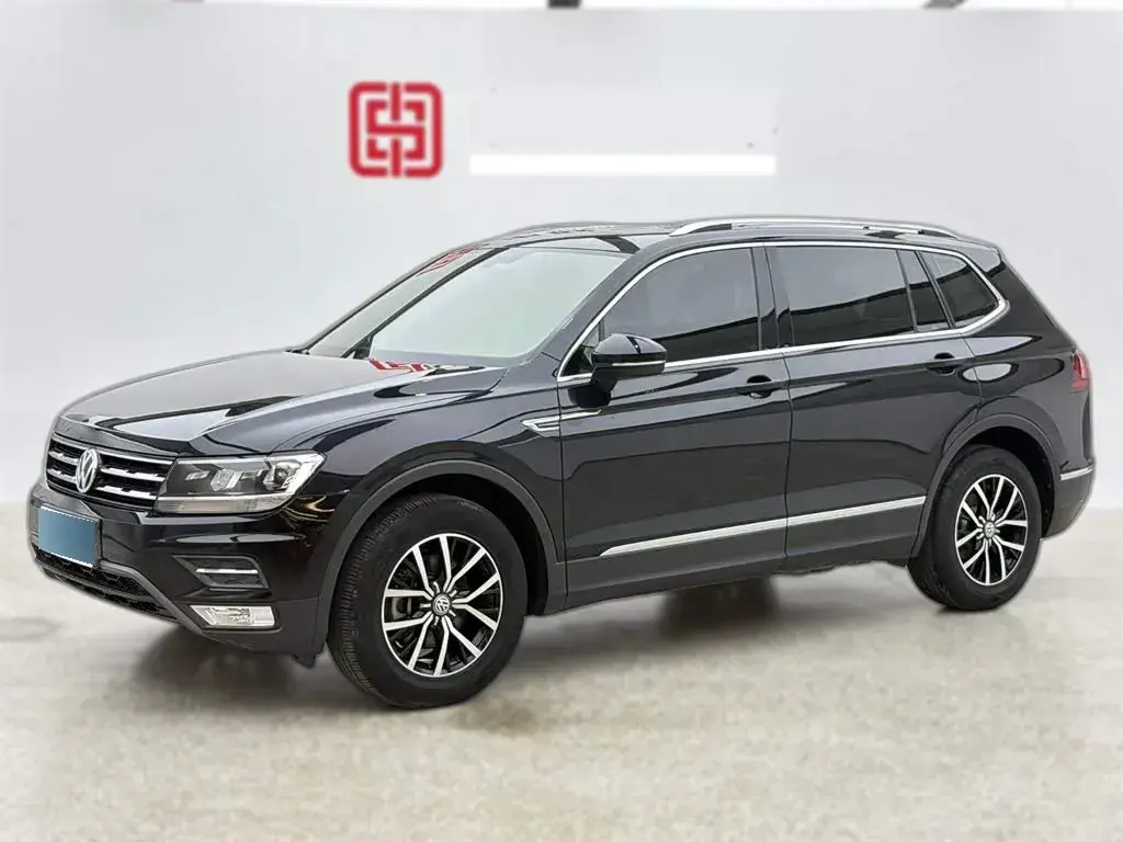 2018 Volkswagen Tiguan L 2.0T 186HP L4 7DCT