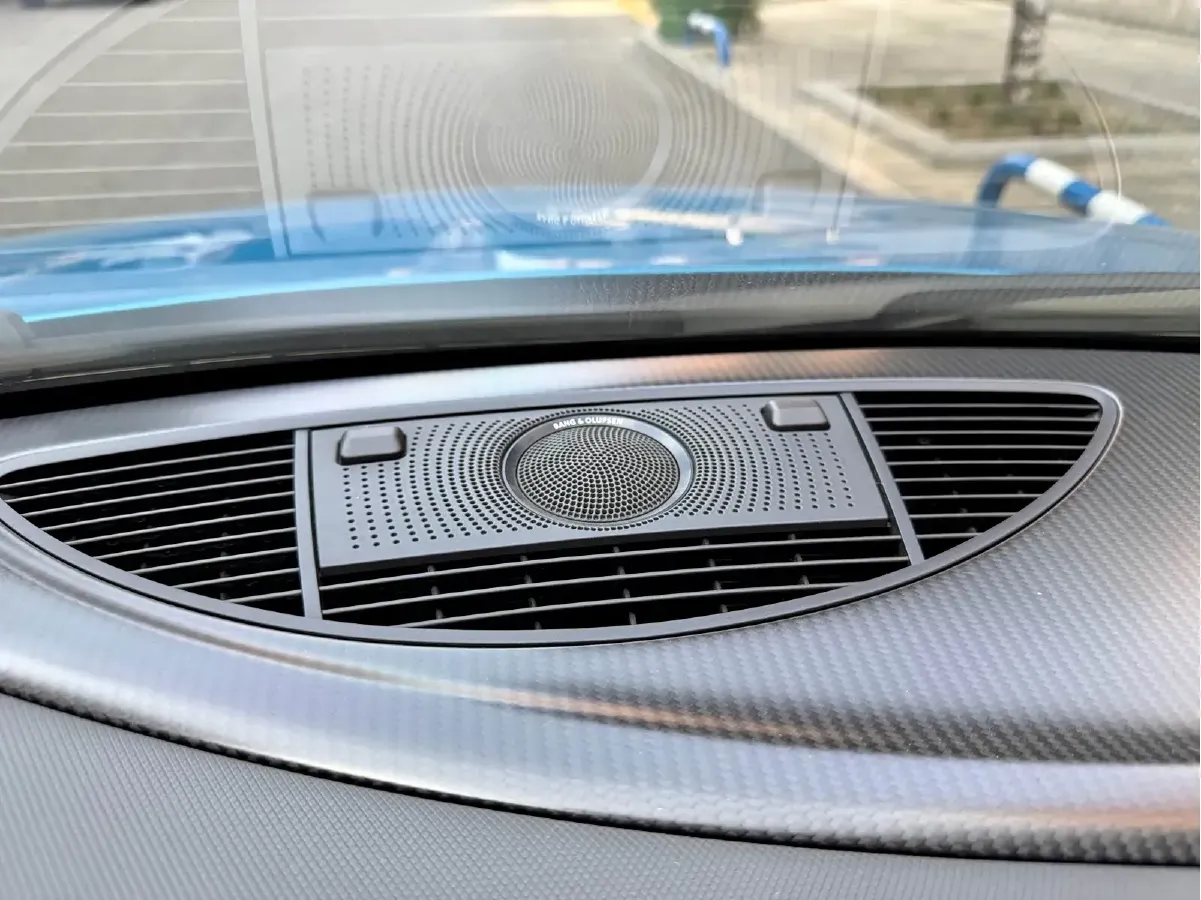 2012 Audi R8 5.2L 525HP V10 6AMT,autocango,china used car exporter,china ev exporter,chinese used car exporter,chinese used ev exporter