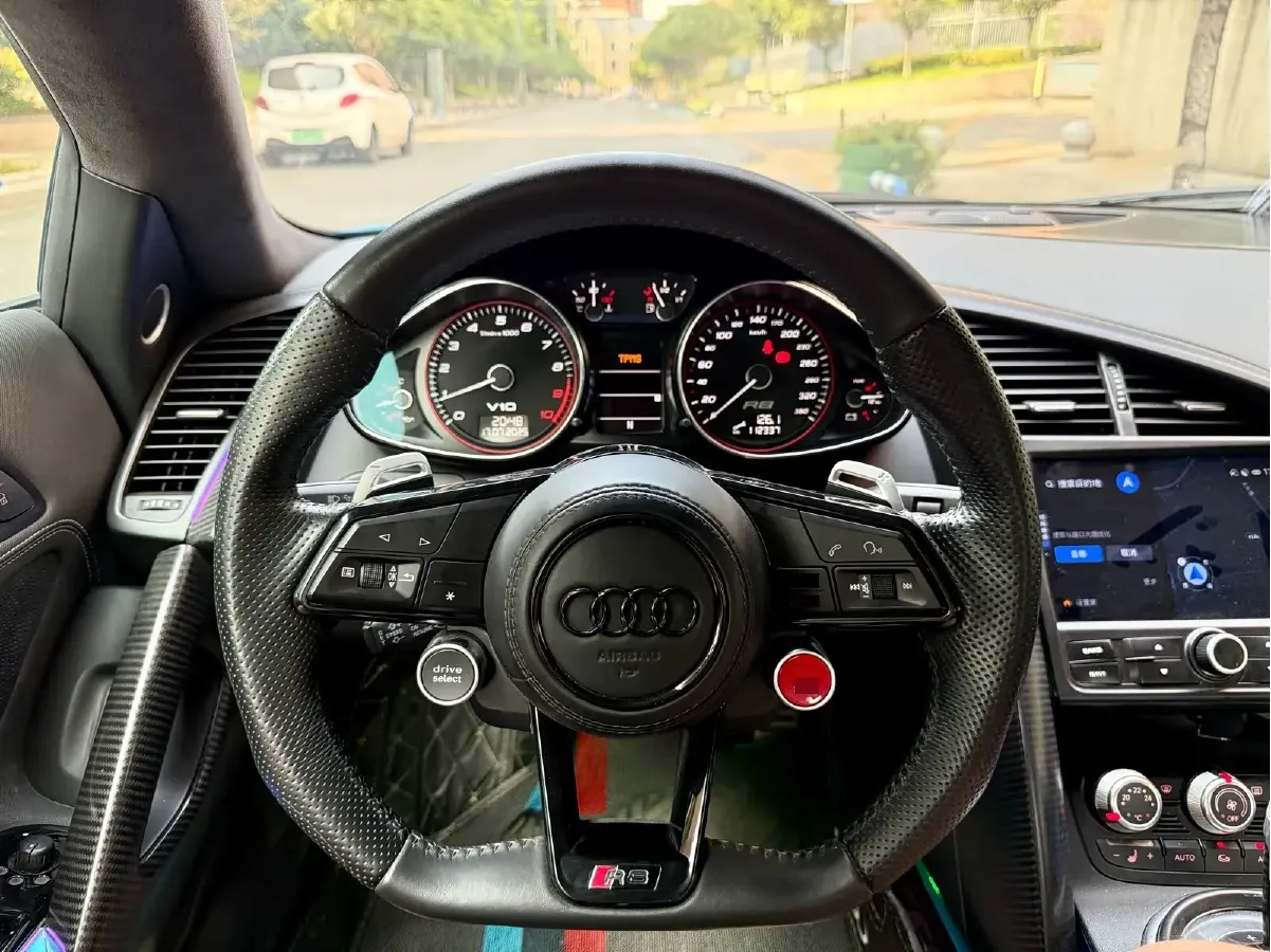 2012 Audi R8 5.2L 525HP V10 6AMT,autocango,china used car exporter,china ev exporter,chinese used car exporter,chinese used ev exporter