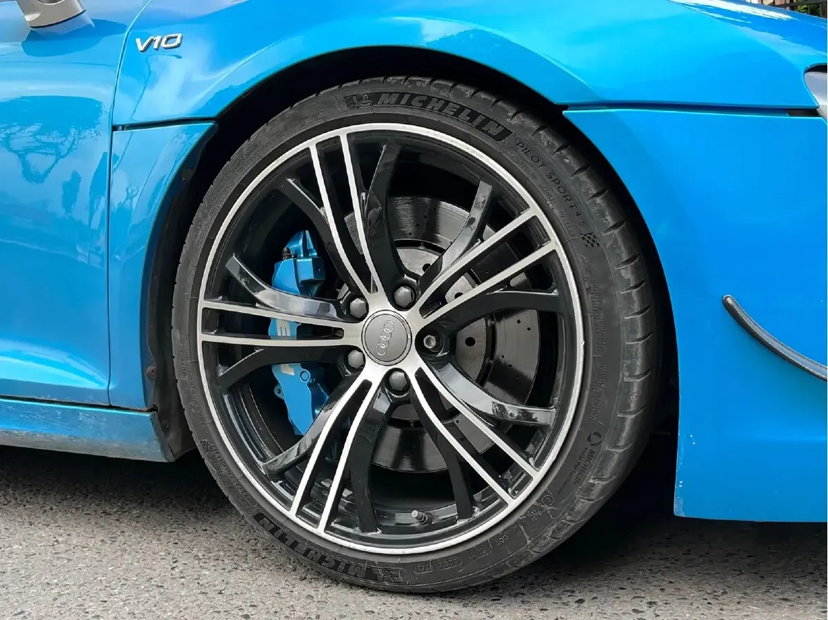 2012 Audi R8 5.2L 525HP V10 6AMT,autocango,china used car exporter,china ev exporter,chinese used car exporter,chinese used ev exporter