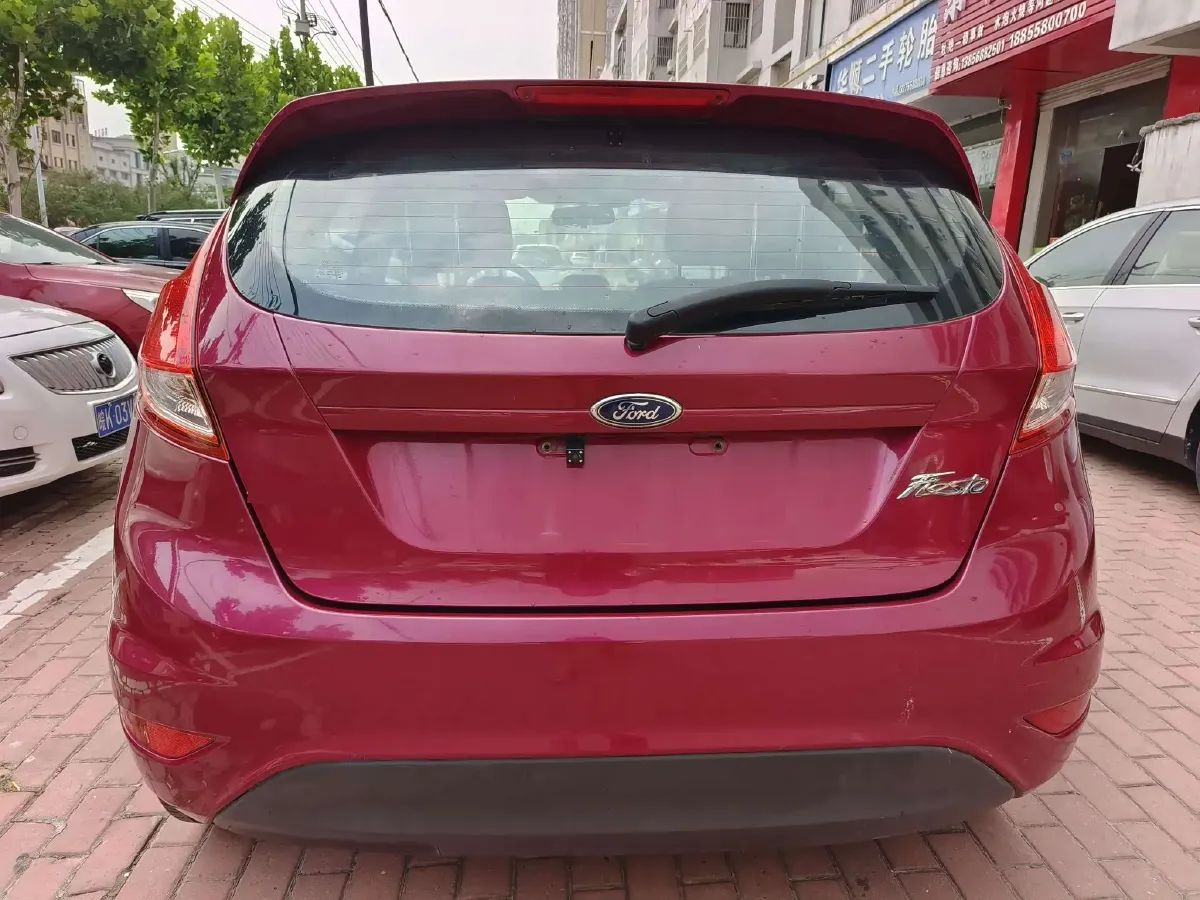 2013 Ford Fiesta 1.5L 110HP L4 5MT,autocango,china used car exporter,china ev exporter,chinese used car exporter,chinese used ev exporter