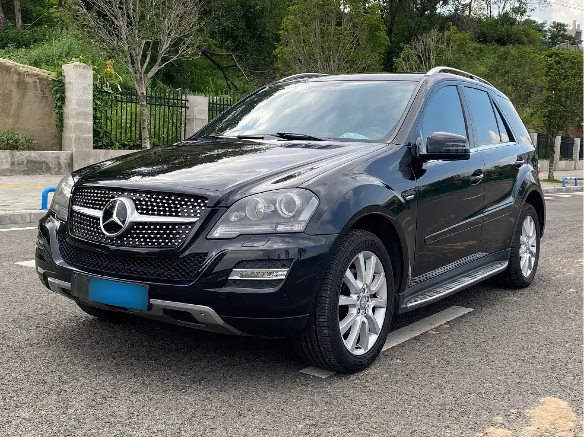 2010 Mercedes-Benz M Class 3.5L 272HP V6 7AT