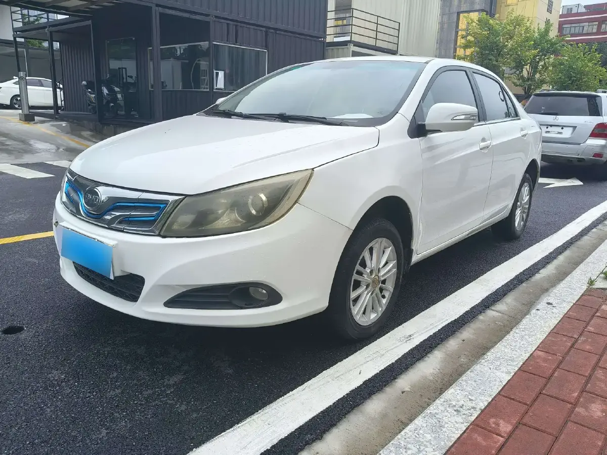 2018 BYD e5 BEV 60.48KWH