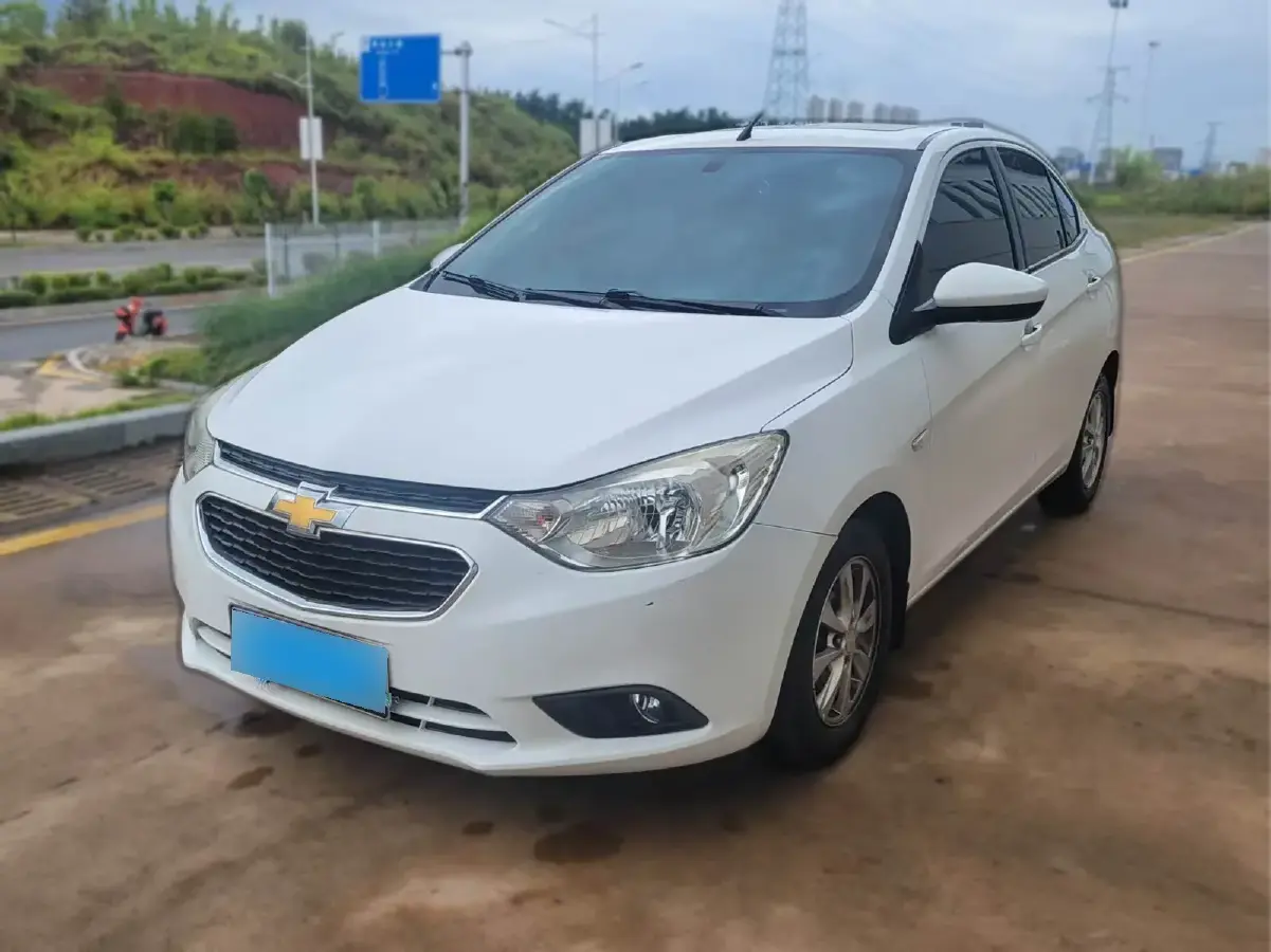 2015 Chevrolet Sail 1.5L 113HP L4 5MT