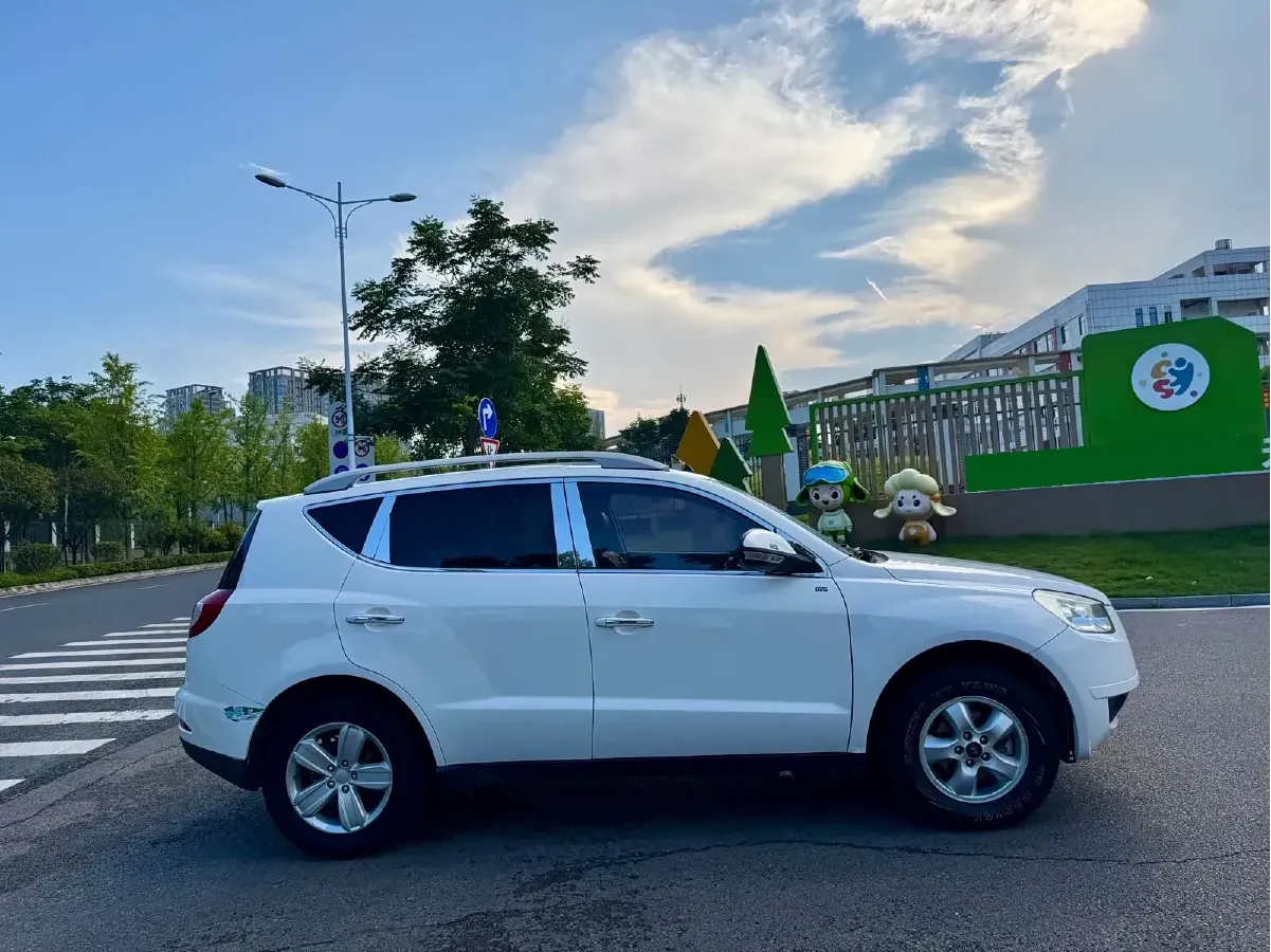 2013 Geely GX7 2.0L 141HP L4 6AT,autocango,china used car exporter,china ev exporter,chinese used car exporter,chinese used ev exporter