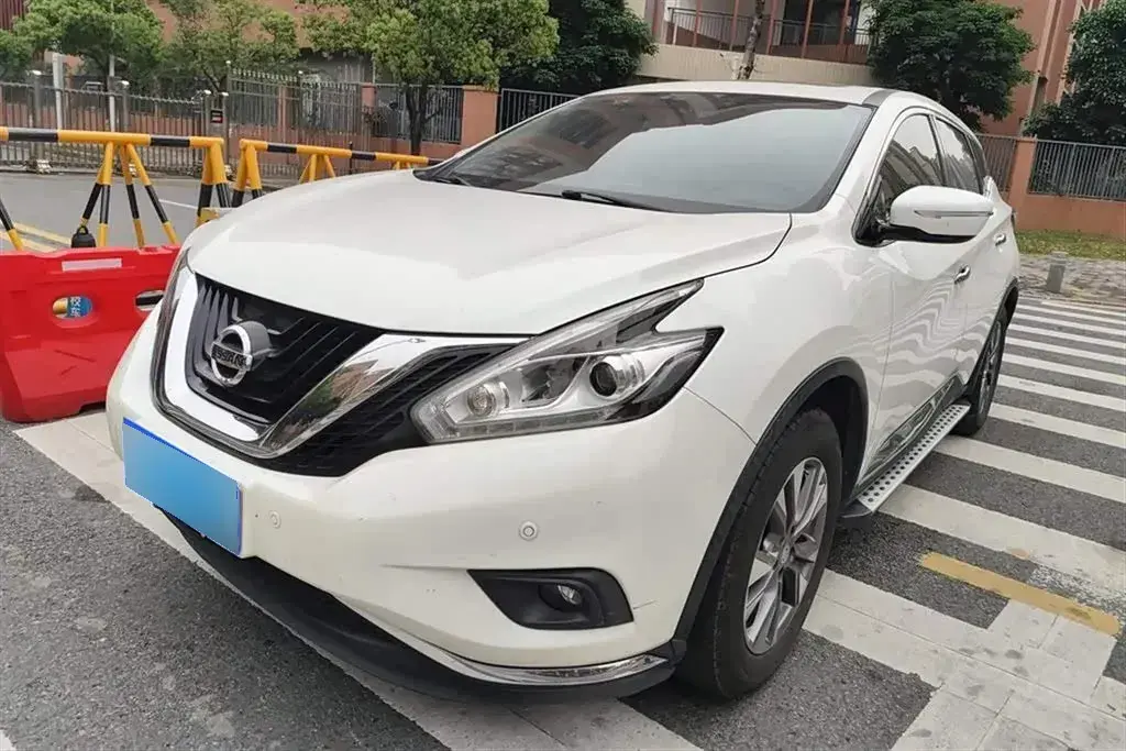 2017 Nissan Murano 2.5L 186HP L4 CVT