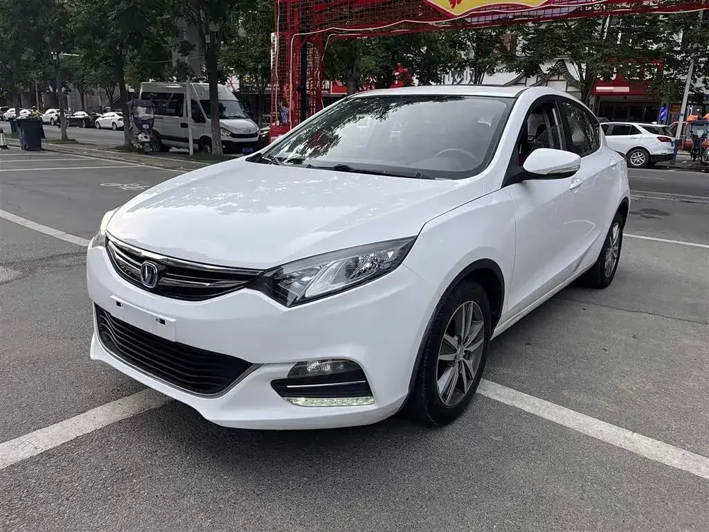 2016 ChangAn Eado XT 1.6L 125HP L4 5MT
