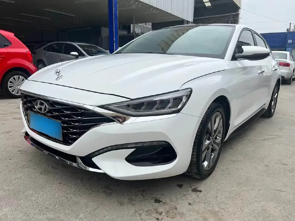 2019 Hyundai La Festa 1.6T 190HP L4 7DCT