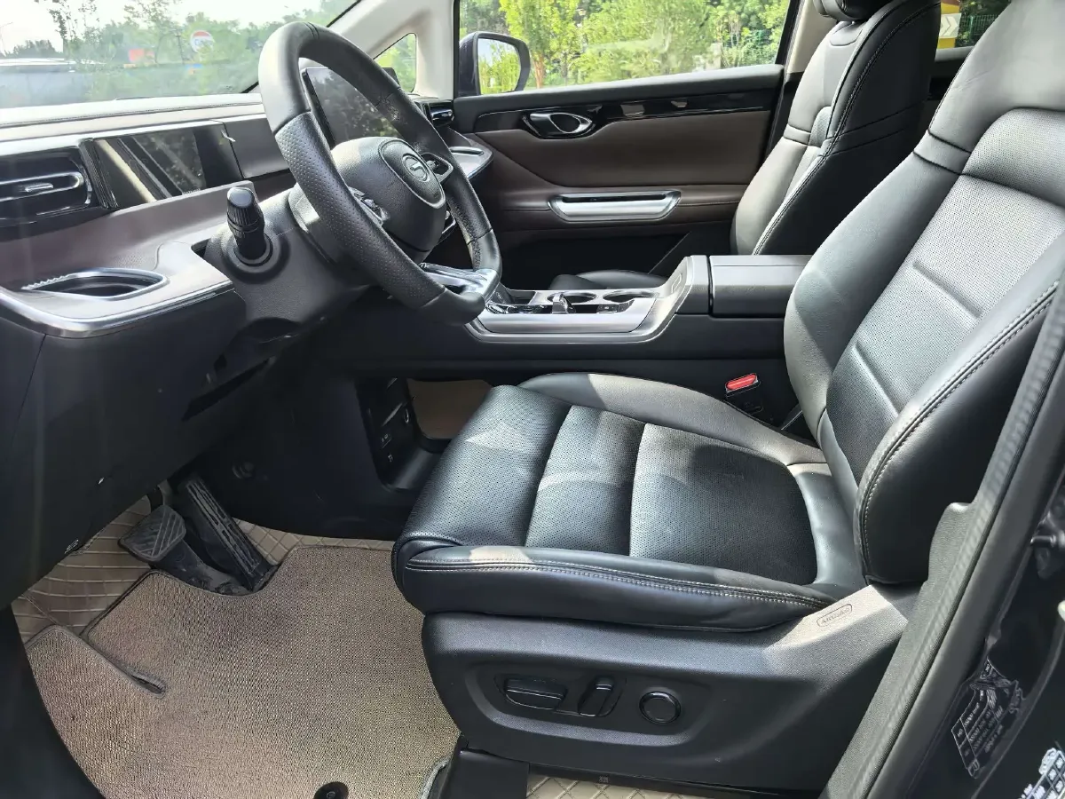 2024 GAC Trumpchi E8 2.0L 140HP L4 2DHT PHEV 25.57KWH,autocango,china used car exporter,china ev exporter,chinese used car exporter,chinese used ev exporter