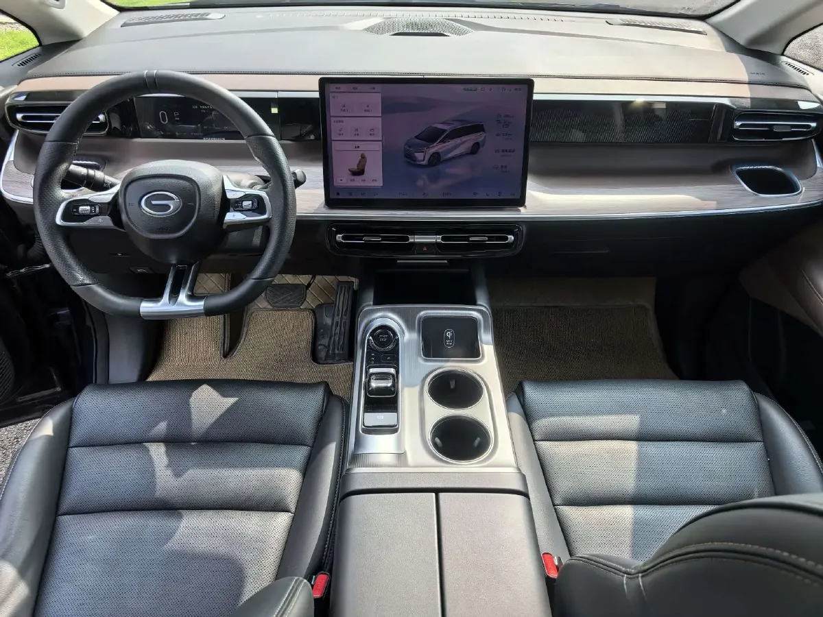 2024 GAC Trumpchi E8 2.0L 140HP L4 2DHT PHEV 25.57KWH,autocango,china used car exporter,china ev exporter,chinese used car exporter,chinese used ev exporter