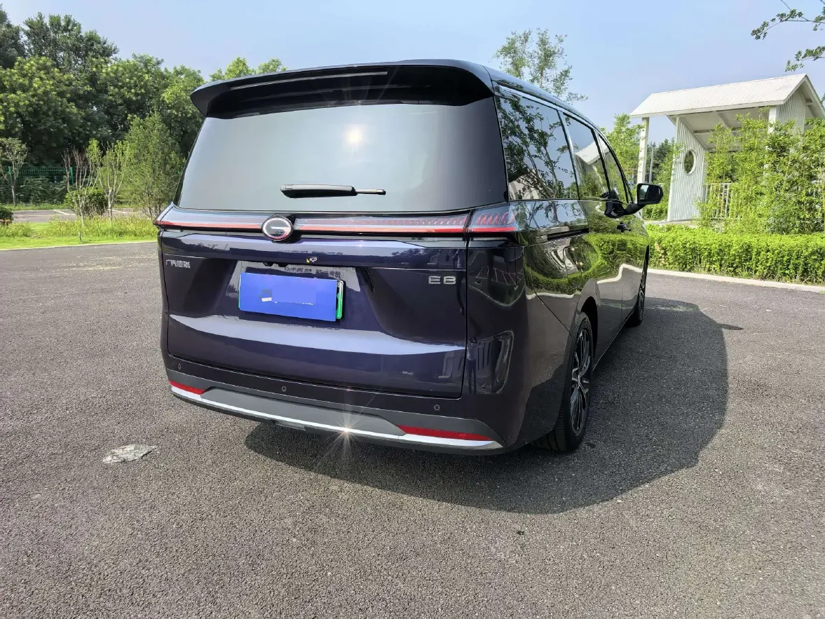 2024 GAC Trumpchi E8 2.0L 140HP L4 2DHT PHEV 25.57KWH,autocango,china used car exporter,china ev exporter,chinese used car exporter,chinese used ev exporter