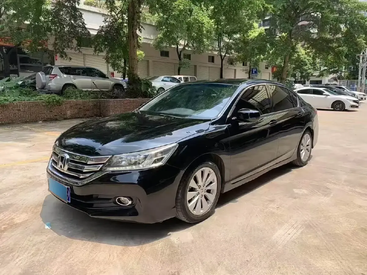 2014 Honda Accord 2.4L 186HP L4 CVT