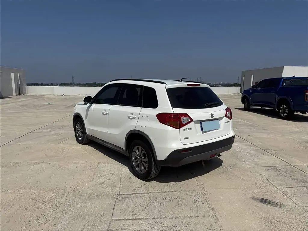 2016 Suzuki Vitara 1.6L 122HP L4 5MT,autocango,china used car exporter,china ev exporter,chinese used car exporter,chinese used ev exporter